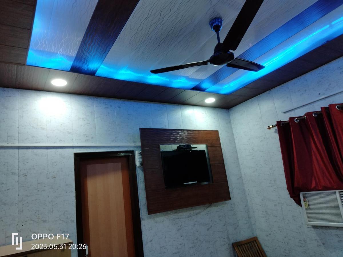 Chandīgarh Hotel Diamond Palace מראה חיצוני תמונה